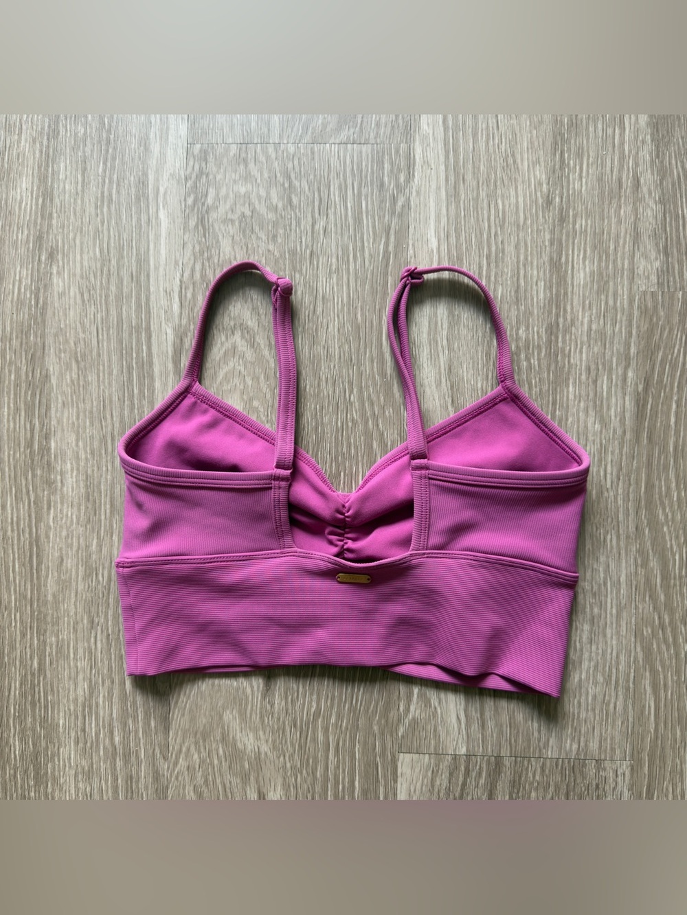 Revolve L*Space Soren Top Ribbed Ruched Front Berry Small - Picture 3 of 6